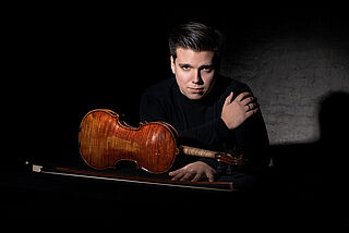 Der Violinist Sergei Dogadin