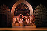 Ekstatischer Tanz in einem orientalischen Dampfbad