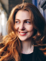 Julia Burbach