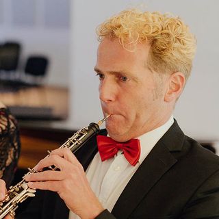 Porträtfoto des Oboisten Arne Gruetzmacher